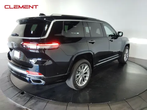 More photos of 2022 Jeep Grand Cherokee L Summit at Clement Pre-Owned, MO