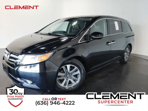 Black 2017 Honda Odyssey Touring for sale in Florissant, MO