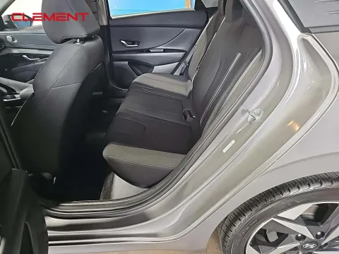 More photos of 2023 Hyundai Elantra SEL at Clement Pre-Owned, MO