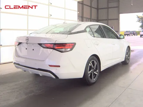 More photos of 2024 Nissan Sentra SV at Clement Pre-Owned, MO