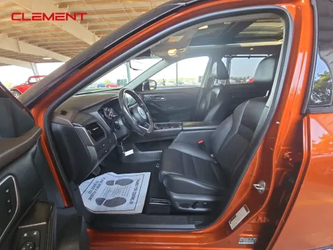 Another view of 2021 Nissan Rogue SL for sale in Florissant, MO at Clement Pre-Owned