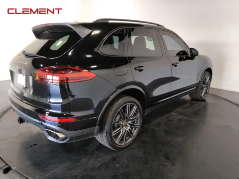More photos of 2017 Porsche Cayenne Platinum Edition at Clement Pre-Owned, MO