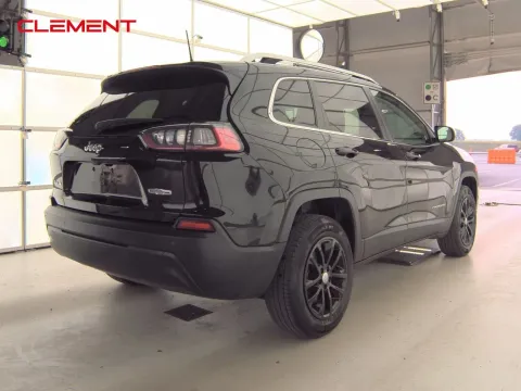 More photos of 2020 Jeep Cherokee Latitude Plus at Clement Pre-Owned, MO