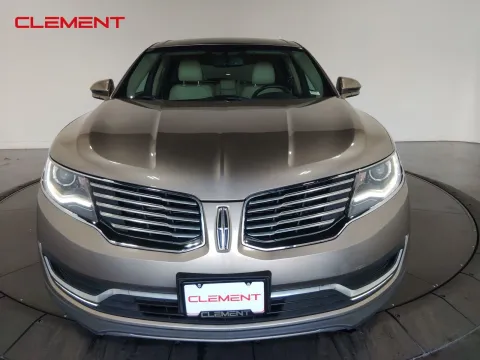 Photos of 2018 Lincoln MKX Select for sale in Florissant, MO at Clement Pre-Owned