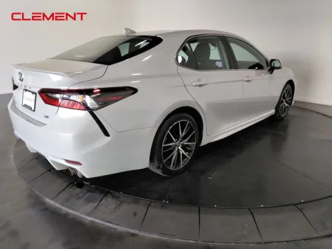 More photos of 2023 Toyota Camry SE at Clement Pre-Owned, MO