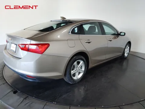 More photos of 2023 Chevrolet Malibu LT at Clement Pre-Owned, MO