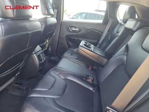 More photos of 2021 Jeep Cherokee Altitude at Clement Pre-Owned, MO