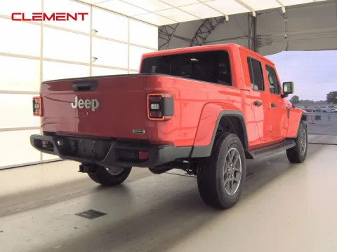 More photos of 2022 Jeep Gladiator Overland at Clement Pre-Owned, MO