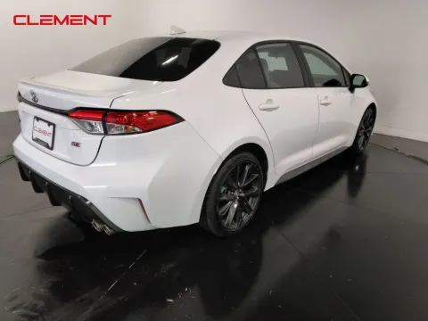 More photos of 2024 Toyota Corolla SE at Clement Pre-Owned, MO