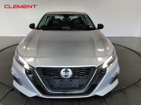 Photos of 2021 Nissan Altima 2.5 SR for sale in Florissant, MO at Clement Pre-Owned