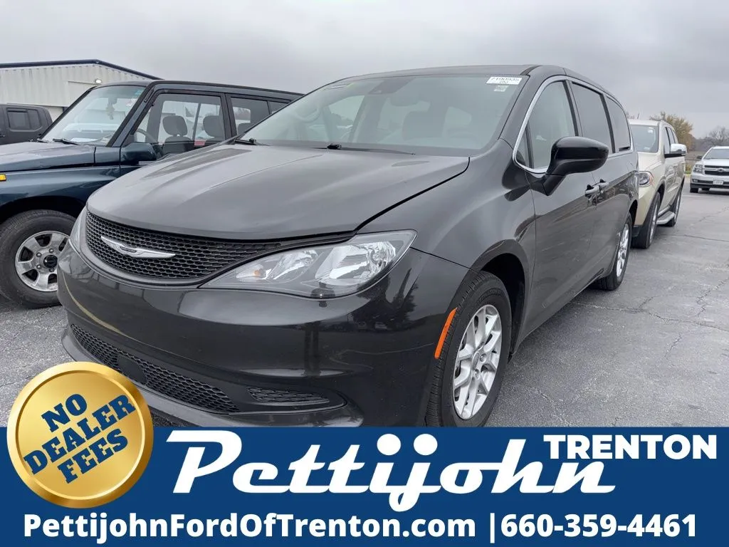 Black 2023 Chrysler Voyager LX for sale in Trenton, MO