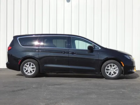 Photos of 2023 Chrysler Voyager LX for sale in Trenton, MO at Pettijohn Ford of Trenton