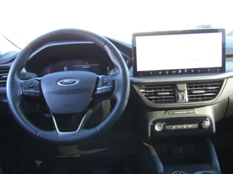 More photos of 2024 Ford Escape Active at Pettijohn Ford of Trenton, MO