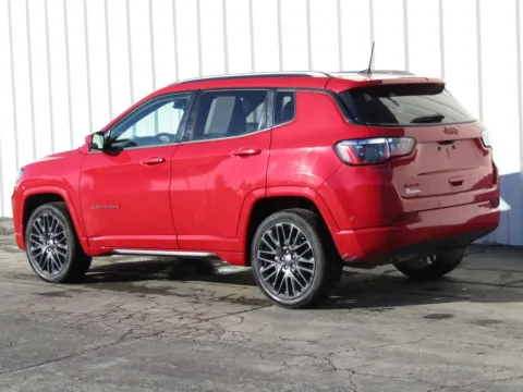 More photos of 2023 Jeep Compass (Red) Edition at Pettijohn Ford of Trenton, MO
