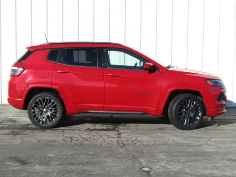 Photos of 2023 Jeep Compass (Red) Edition for sale in Trenton, MO at Pettijohn Ford of Trenton