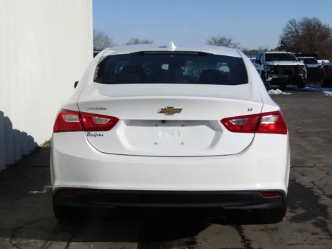 More photos of 2023 Chevrolet Malibu LT at Pettijohn Ford of Trenton, MO