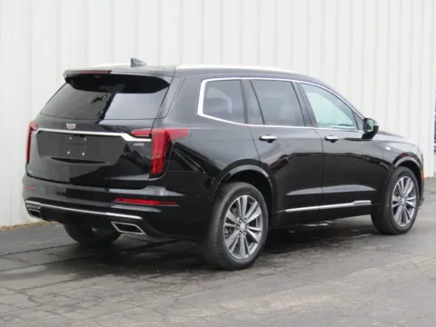 Another view of 2020 Cadillac XT6 Premium Luxury for sale in Trenton, MO at Pettijohn Ford of Trenton