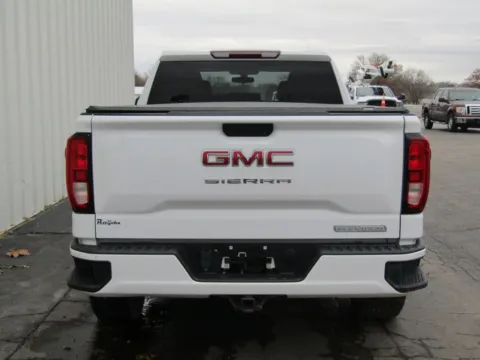 More photos of 2020 GMC Sierra 1500 Elevation at Pettijohn Ford of Trenton, MO