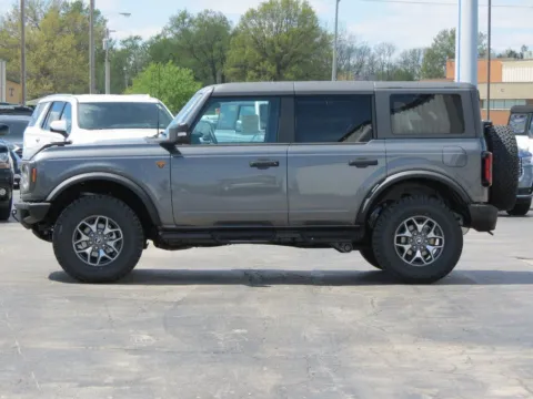 More photos of 2024 Ford Bronco Badlands at Pettijohn Ford of Trenton, MO