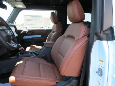 More photos of 2024 Ford Bronco Heritage Limited Edition at Pettijohn Ford of Trenton, MO