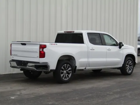 Another view of 2021 Chevrolet Silverado 1500 LT for sale in Trenton, MO at Pettijohn Ford of Trenton