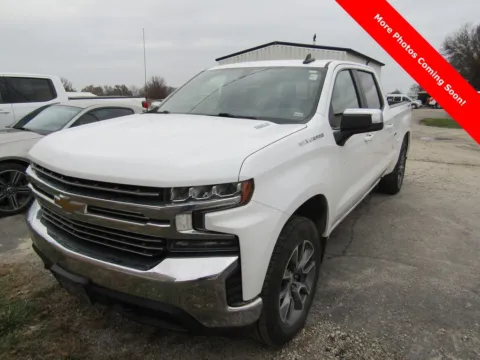 White 2021 Chevrolet Silverado 1500 LT for sale in Trenton, MO