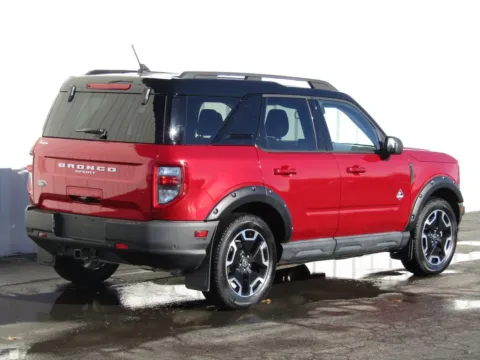Another view of 2021 Ford Bronco Sport Outer Banks for sale in Trenton, MO at Pettijohn Ford of Trenton