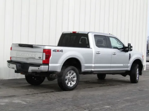 Another view of 2019 Ford F-350SD Platinum for sale in Trenton, MO at Pettijohn Ford of Trenton