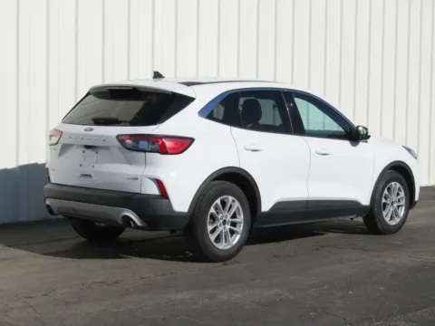 Another view of 2020 Ford Escape SE for sale in Trenton, MO at Pettijohn Ford of Trenton