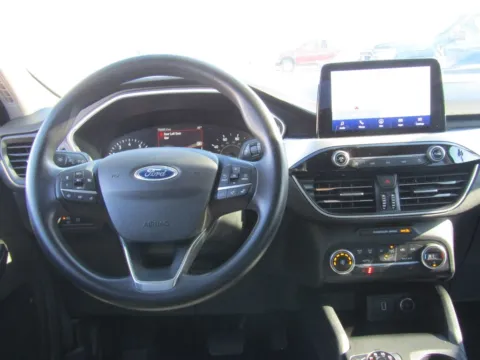 More photos of 2020 Ford Escape SE at Pettijohn Ford of Trenton, MO