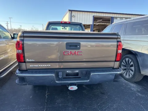 More photos of 2014 GMC Sierra 1500 at Pettijohn Ford of Trenton, MO