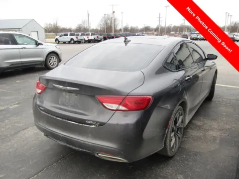 More photos of 2015 Chrysler 200 S at Pettijohn Ford of Trenton, MO
