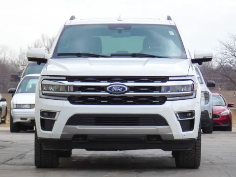 More photos of 2023 Ford Expedition Max Limited at Pettijohn Ford of Trenton, MO