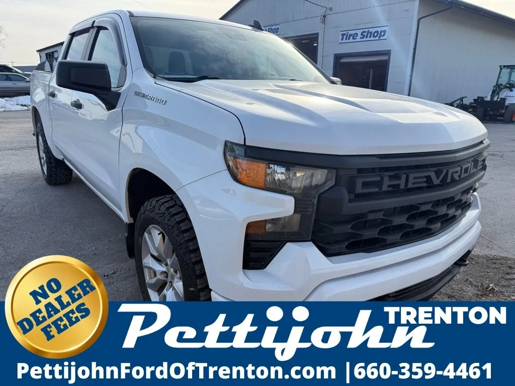 White 2022 Chevrolet Silverado 1500 Custom for sale in Trenton, MO