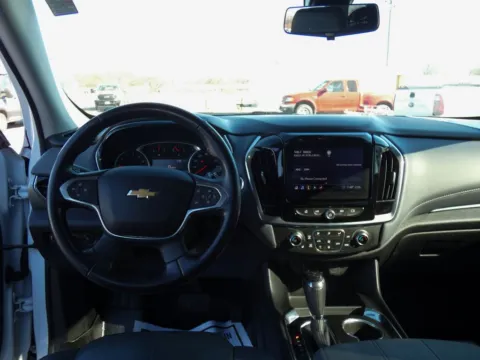 More photos of 2020 Chevrolet Traverse 3LT at Pettijohn Ford of Trenton, MO