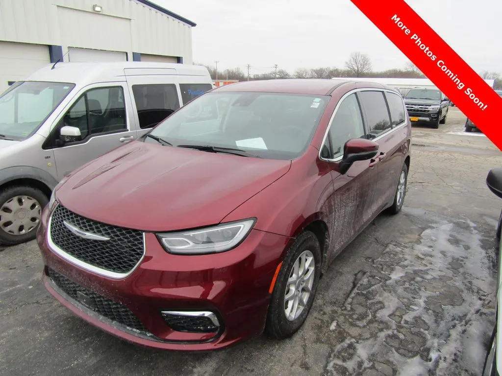 Red 2023 Chrysler Pacifica Touring L for sale in Trenton, MO