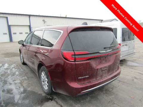 Another view of 2023 Chrysler Pacifica Touring L for sale in Trenton, MO at Pettijohn Ford of Trenton