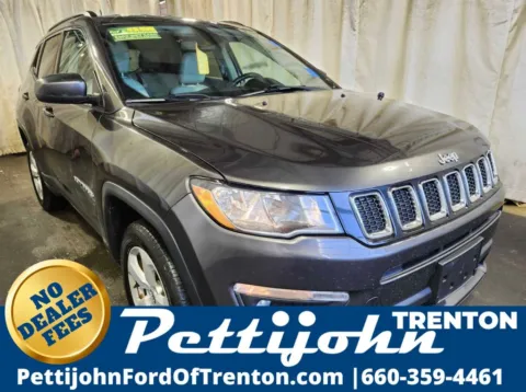 Gray 2018 Jeep Compass Latitude for sale in Trenton, MO