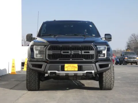More photos of 2018 Ford F-150 Raptor at Pettijohn Ford of Trenton, MO