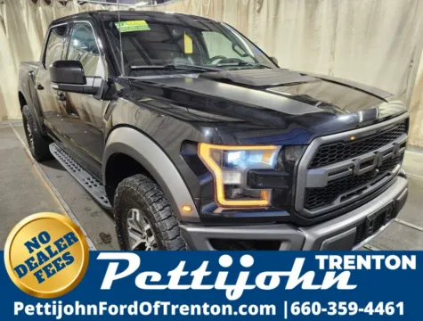 Black 2018 Ford F-150 Raptor for sale in Trenton, MO