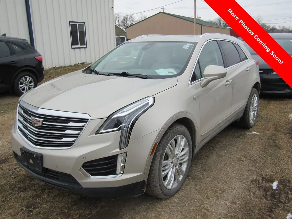 Silver 2017 Cadillac XT5 Premium Luxury for sale in Trenton, MO