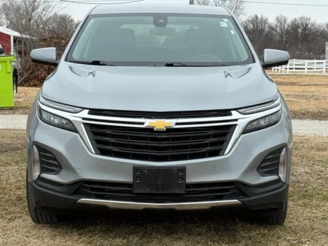Photos of 2024 Chevrolet Equinox LT for sale in Trenton, MO at Pettijohn Ford of Trenton