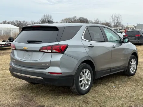 More photos of 2024 Chevrolet Equinox LT at Pettijohn Ford of Trenton, MO