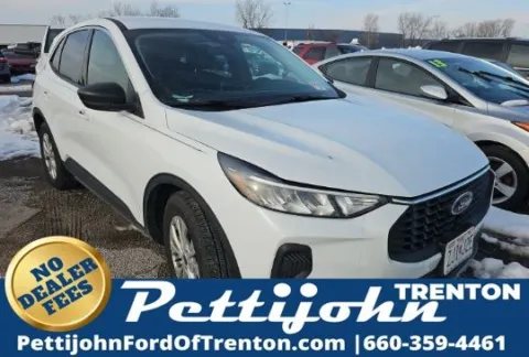 White 2023 Ford Escape Active for sale in Trenton, MO