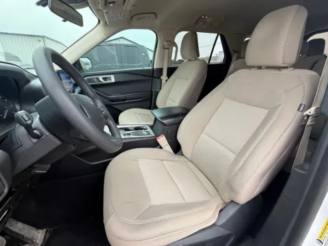 More photos of 2021 Ford Explorer at Pettijohn Ford of Trenton, MO