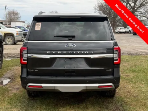 More photos of 2022 Ford Expedition Max Limited at Pettijohn Ford of Trenton, MO