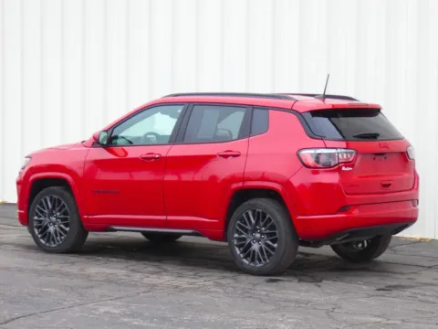 More photos of 2023 Jeep Compass (Red) Edition at Pettijohn Ford of Trenton, MO
