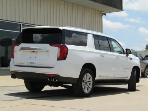 Another view of 2023 GMC Yukon XL Denali for sale in Trenton, MO at Pettijohn Ford of Trenton