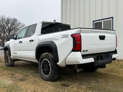 Photos of 2025 Toyota Tacoma TRD Off-Road for sale in Trenton, MO at Pettijohn Ford of Trenton