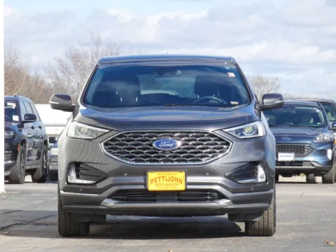 More photos of 2020 Ford Edge Titanium at Pettijohn Ford of Trenton, MO